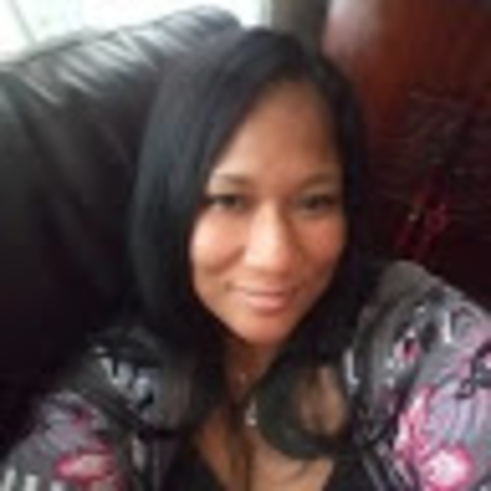 Meet your Posher, Naomi